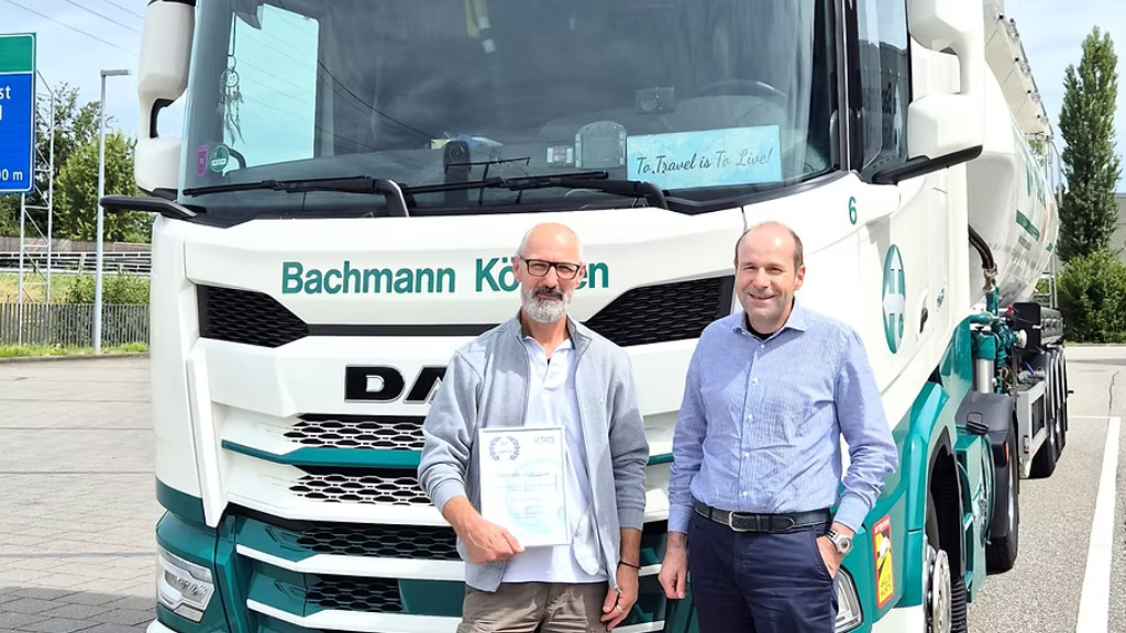 Jubilaeum Bruno Schwab, 20 Jahre bei Bachmann Transporte