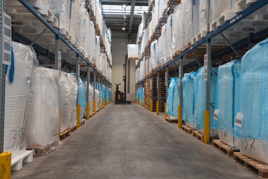 Kontakt - Bachmann AG, Transporte Schweiz - Der Transport und das Handling von hochwertigen Schüttgütern und Lebensmittel, weil Hygiene und absolute Sauberkeit zu unseren obersten Geboten gehören. 14